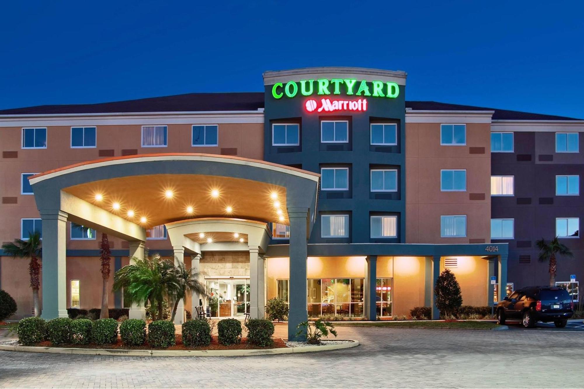 Отель Courtyard Tampa Олдсмар Экстерьер фото