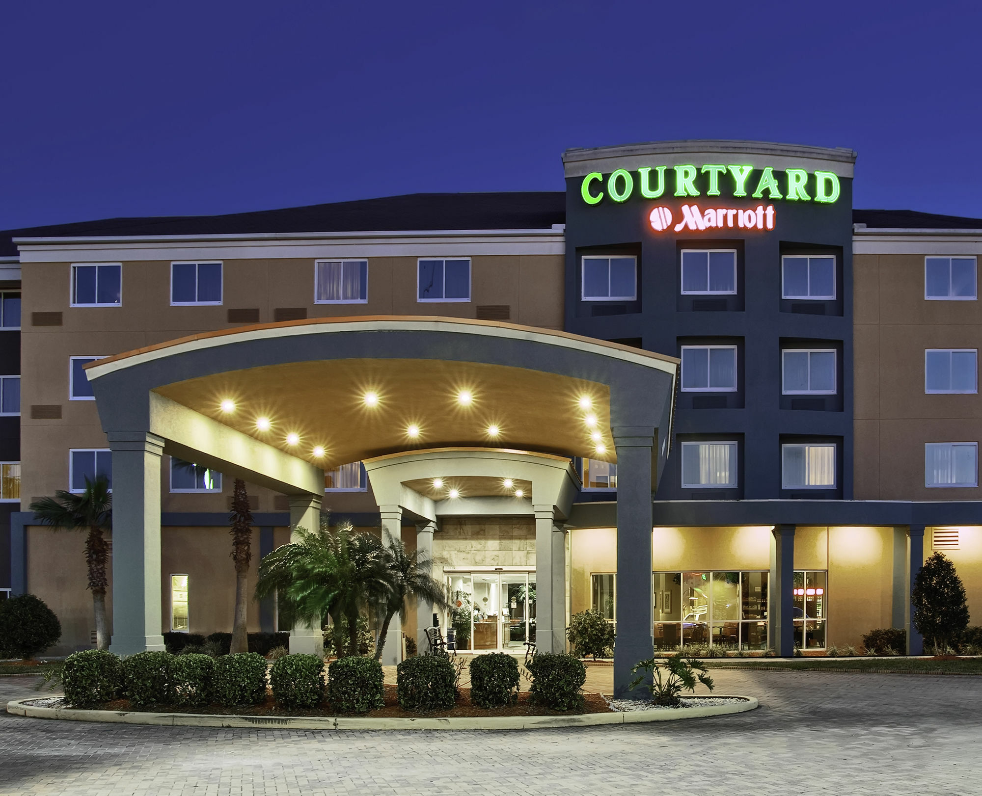 Отель Courtyard Tampa Олдсмар Экстерьер фото